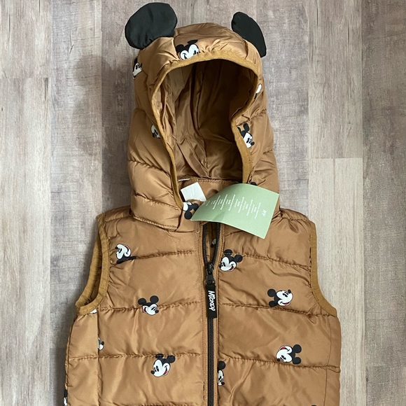 Minnie Mouse Puffer Vest - Picture 2 of 6
